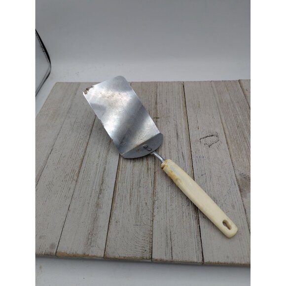 Chief Solid Spatula Server 10 1/4" White Handle Chrome - Picture 1 of 9